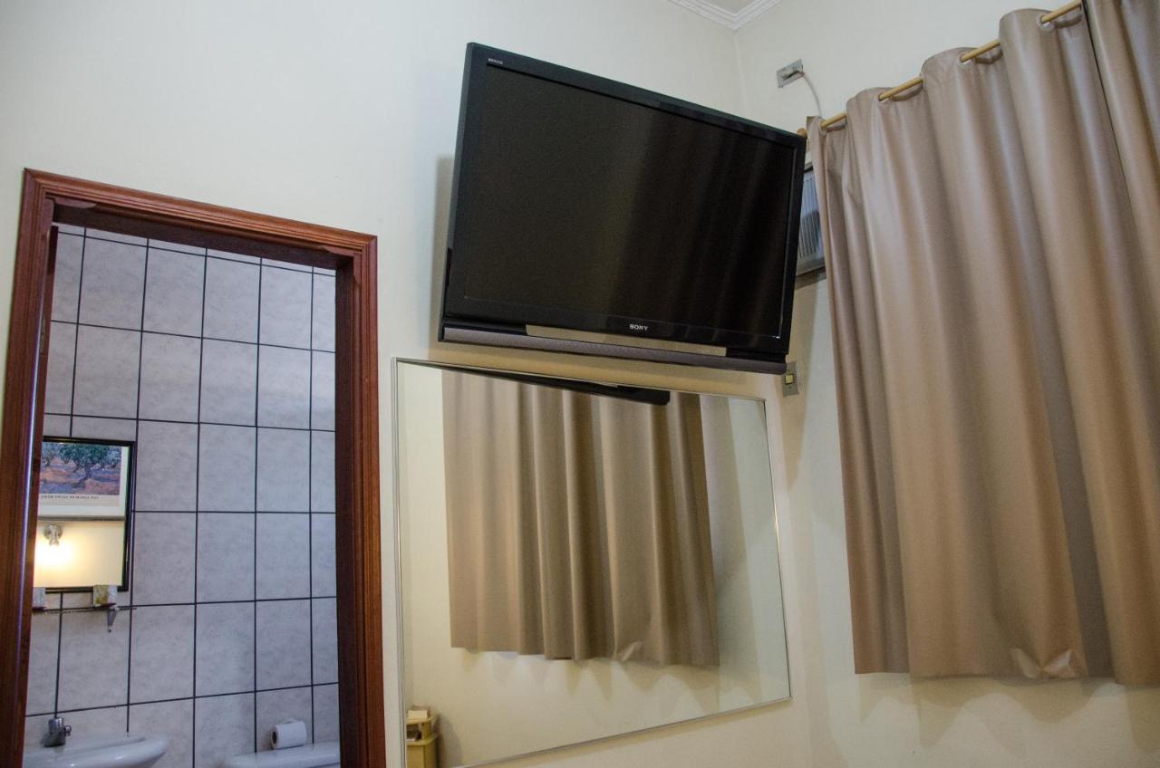 Hotel Pousada Do Leao Lencois Paulista Eksteriør bilde