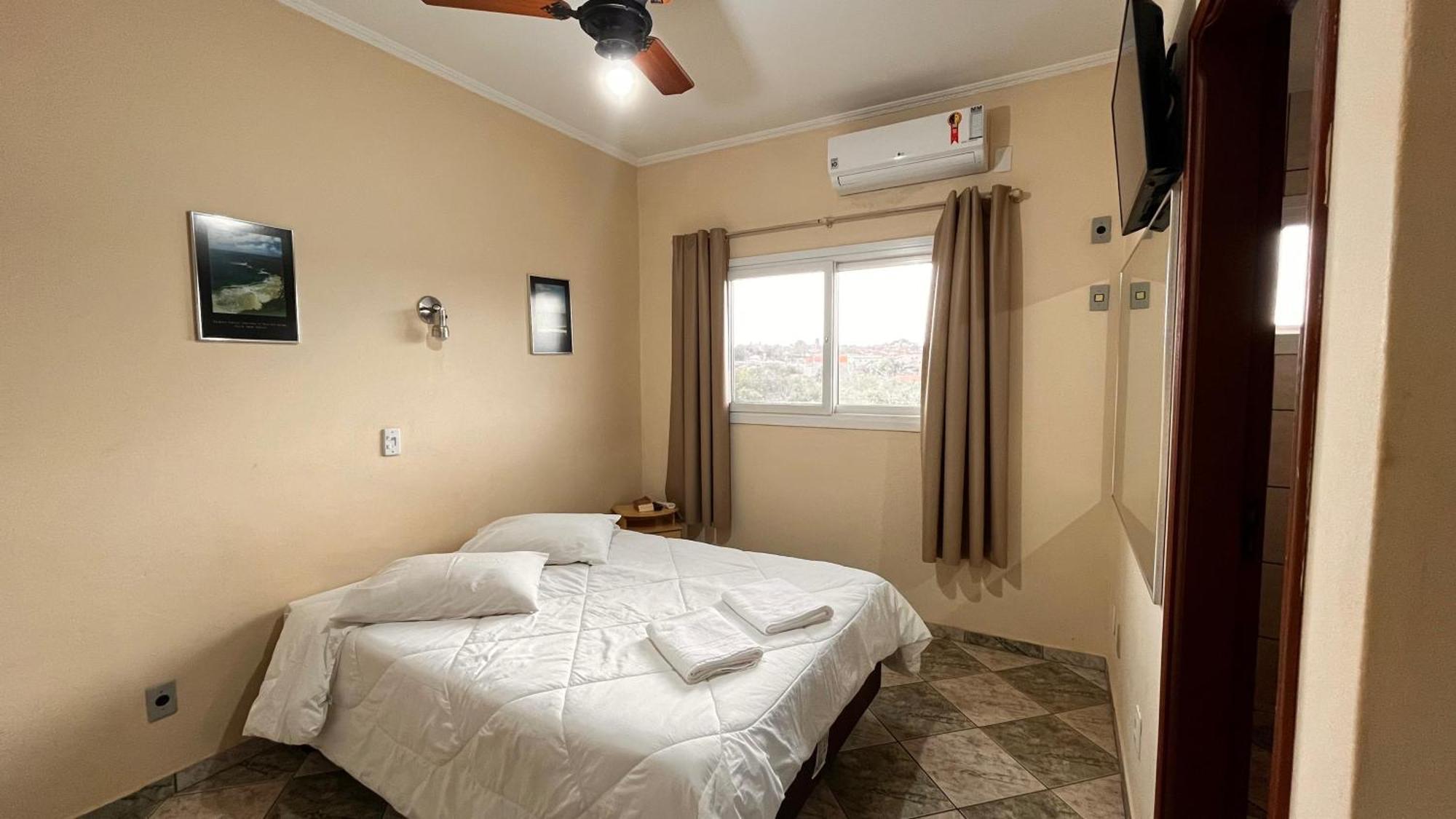 Hotel Pousada Do Leao Lencois Paulista Eksteriør bilde